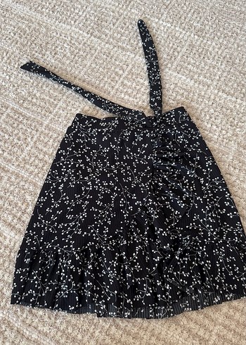 Desenli Siyah Mini Etek