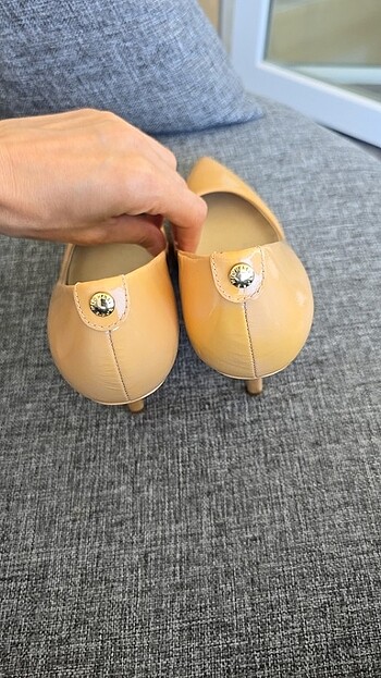 36 Beden ten rengi Renk Michael kors sitelletto