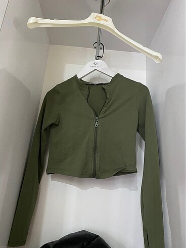 Crop hırka