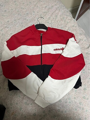 Adidas crop hırka