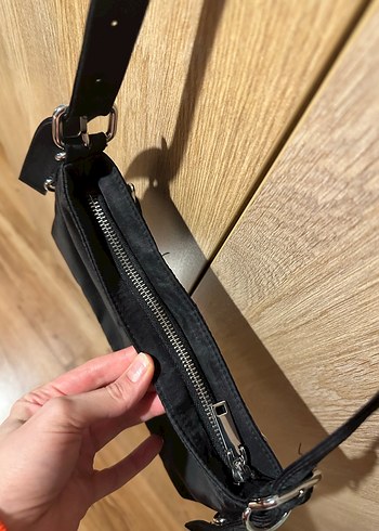 Mango Siyah Deri Kemerli Kadın Çanta - Görsel 3