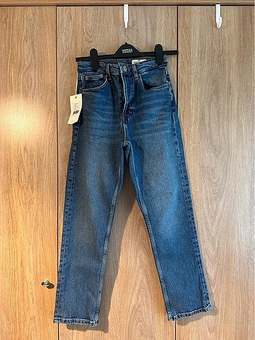 Cross Jeans Mom Jean