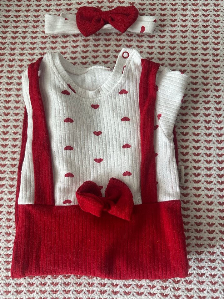 Kırmızı Fiyonklu Bebek Kız Tulum - Görsel 3