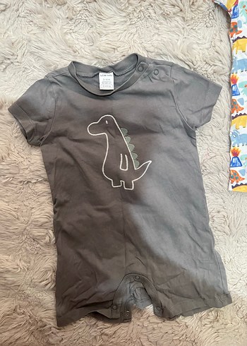 Gri Desenli Kısa Kollu Erkek Bebek Tulum - Görsel 3