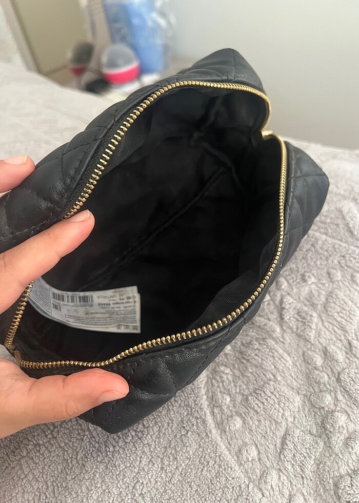 Mango makyaj cantası
 - Görsel 3