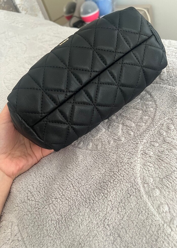 Mango makyaj cantası
 - Görsel 2