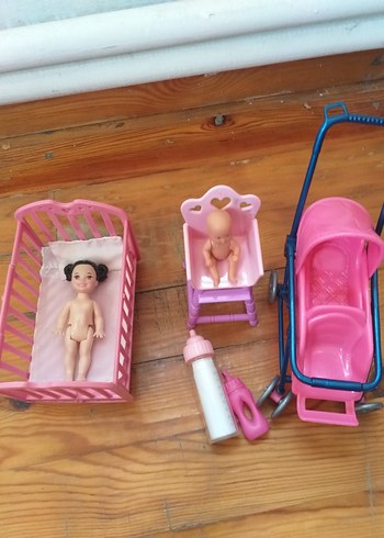 barbie bebek seti