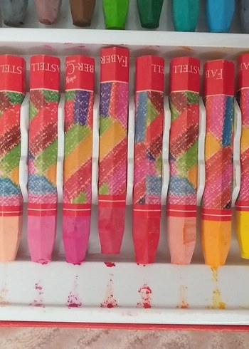 Faber-Castell 18 Renk Pastel Boya Seti - Görsel 3