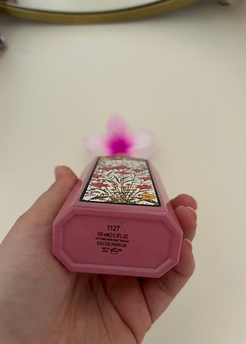 Gucci Gucci Flora Gorgeous Gardenia Kadın Parfümü 100 ml