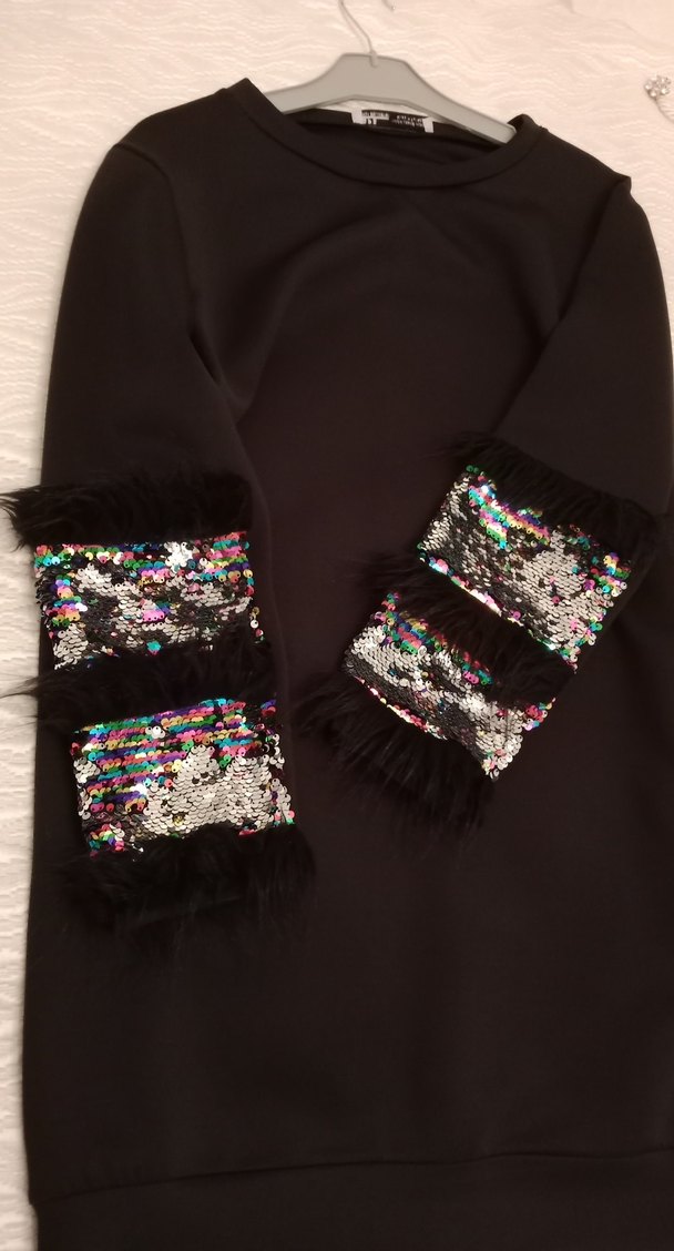 Siyah Kürklü Kadın Uzun Kollu Tunik - Görsel 2