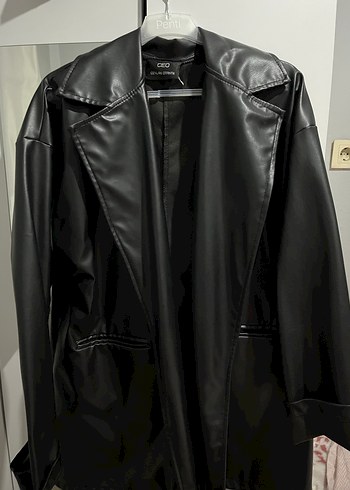 Siyah Deri Kemerli Midi Ceket - Görsel 2