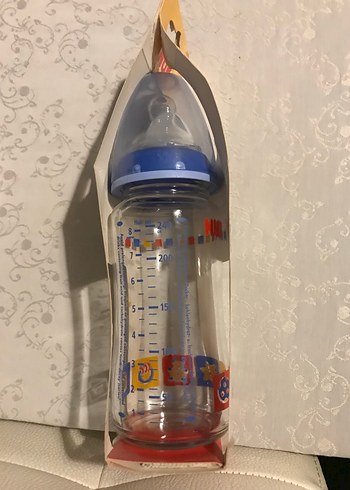 NUK First Choice Bebek Biberonu 0-6 Ay - Görsel 2