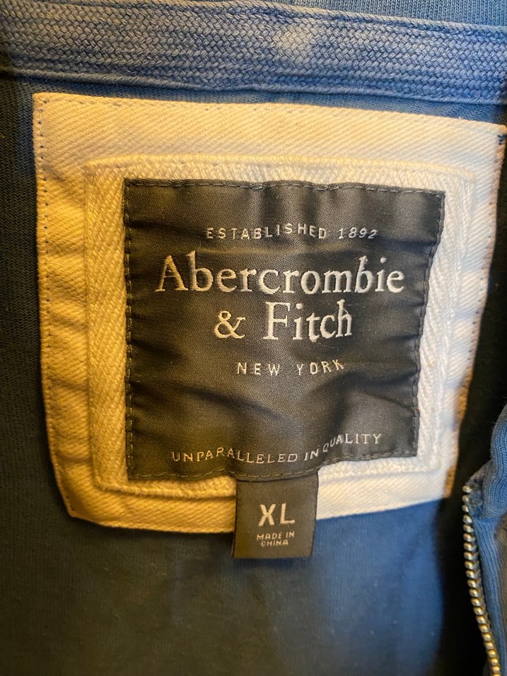 Abercrombie & Fitch Kapüşonlu Fermuarlı sweatshirt - Görsel 3