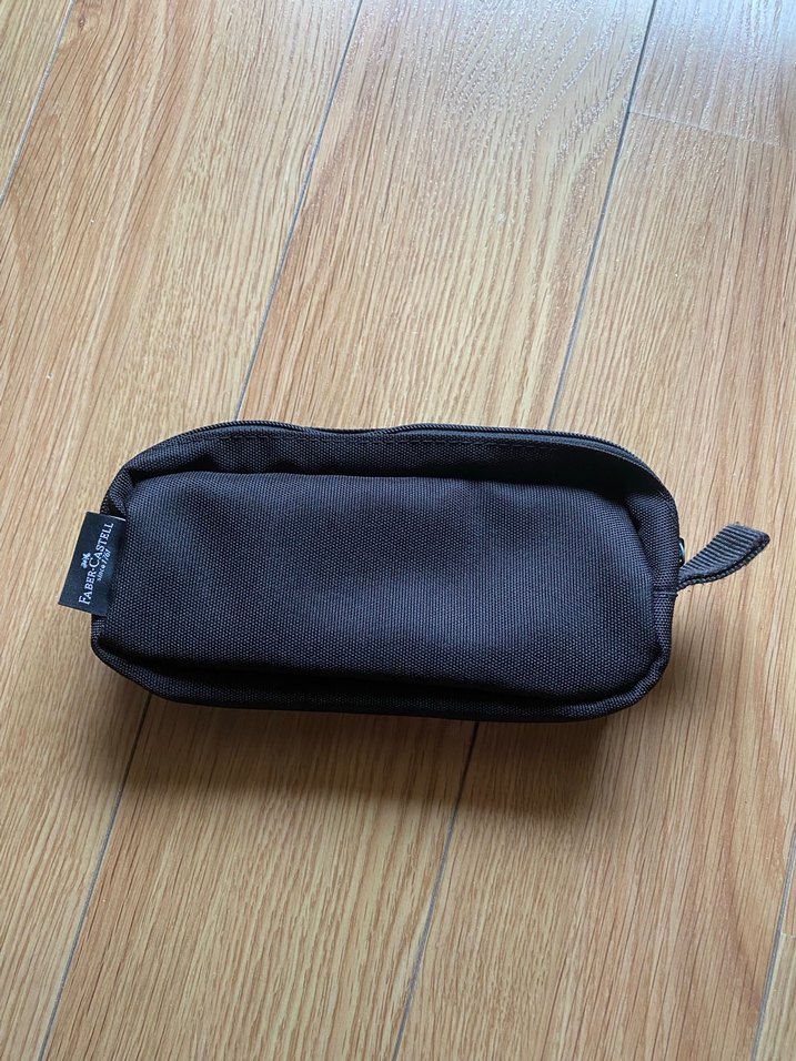 Faber-Castell Siyah Kalem Kutusu , makyaj çantası - Görsel 2