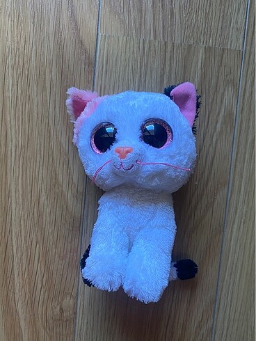 Peluş oyuncak kedicik