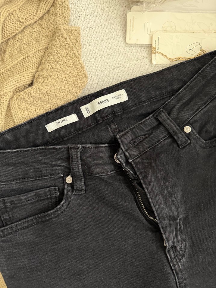 Siyah Kadın Normal Kesim Midi Kot Pantolon - Görsel 2