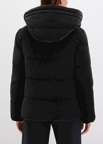 Yüksek Yakalı Kadın Kışlık Mont - Görsel 4