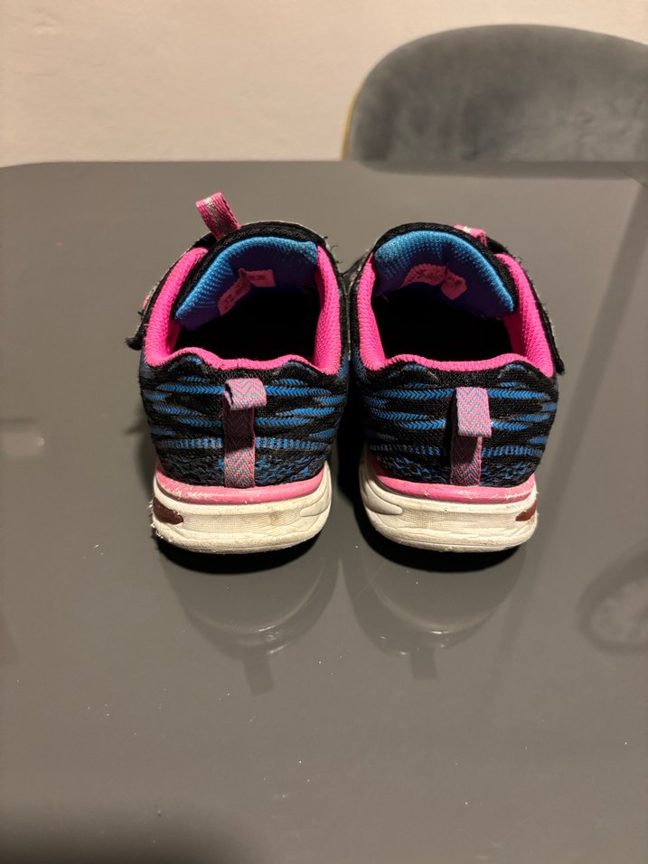 Skecherss spor ayakkabı - Görsel 2