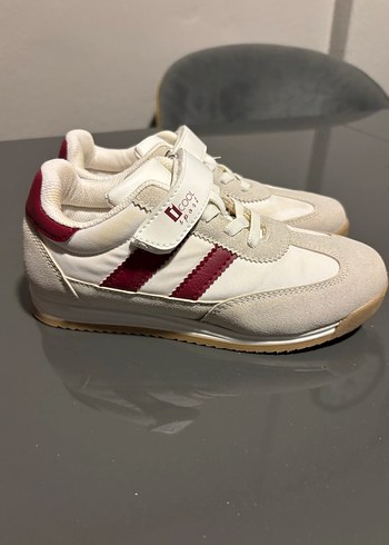 Spor ayakkabı - Görsel 2