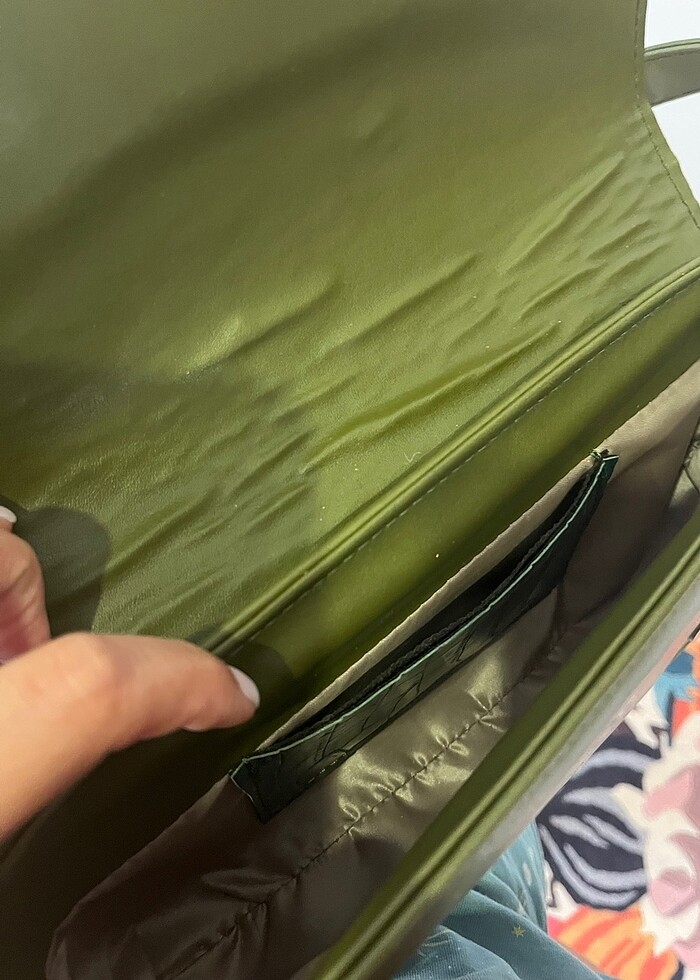 Haki Omuz Çantası - Görsel 3