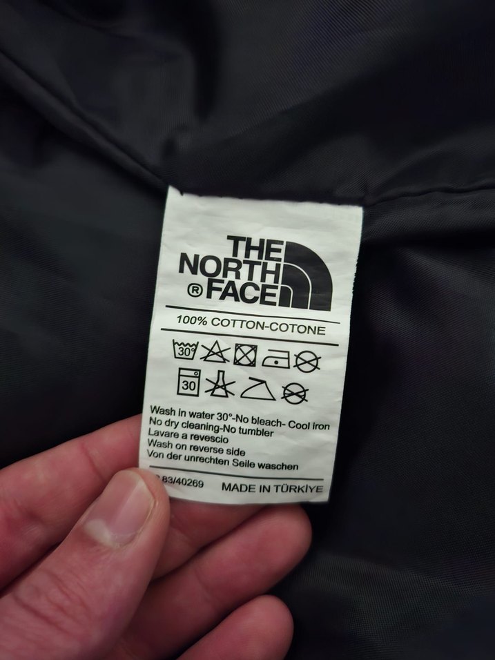 The North Face Siyah Puff Mont - Görsel 4