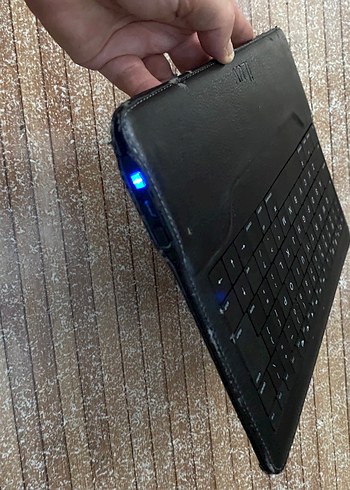 Samsung kablosuz klavye , Siyah iLuv Taşınabilir Klavye - Görsel 2