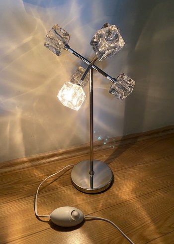 Ikea Kristal Detaylı led masa Lambası
