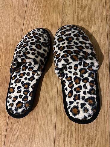 Twigy Twigy leopar terlik