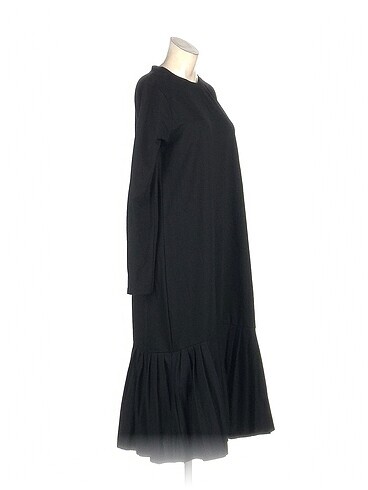 Diğer PreLoved Uzun Elbise %70 İndirimli.