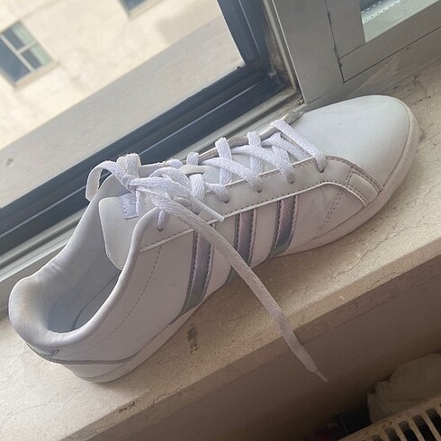 Adidas Orijinal Adidas ayakkabı