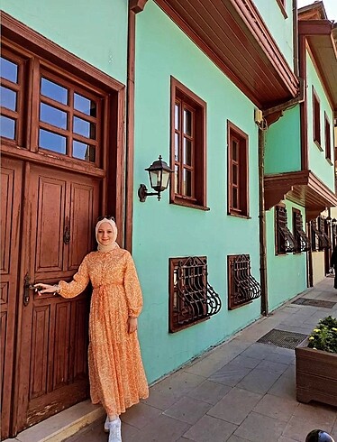 Lc waikiki turuncu elbise