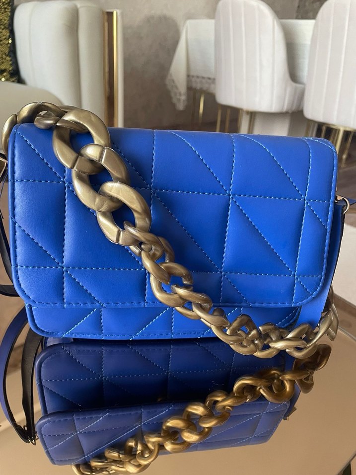 Mavi Deri Zincir Detaylı Kadın Çanta - Görsel 2