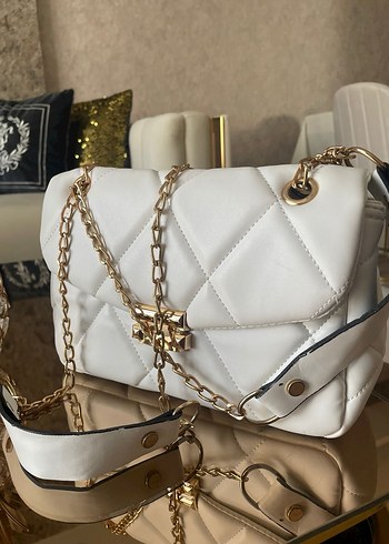 Beyaz Zincir Detaylı Deri Kadın Çanta - Görsel 2