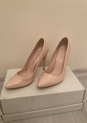 Bej Stiletto Topuklu Kadın Ayakkabı - Görsel 2
