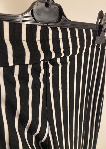 ÜRÜNDEKİ LASTİK KAYBOLDU S-M beden ama şu an L-XL A RAHAT OLUR - Görsel 3