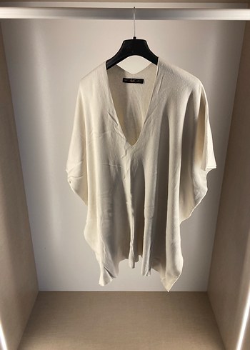 Beyaz V Yaka Keten Salaş Kadın Panço - Görsel 3