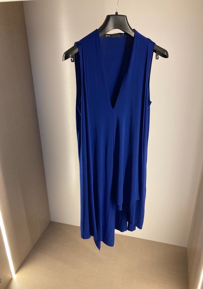 Mavi V Yaka Uzun Salaş bluz - Görsel 2