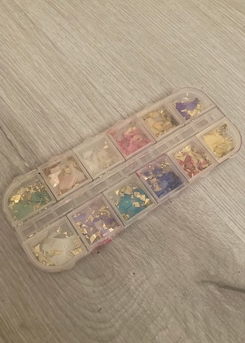 Renkli tırnak Süslemeleri Seti - Görsel 2