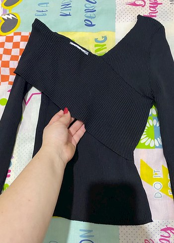 Siyah V Yaka Uzun Kollu Kadın Triko - Görsel 2