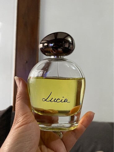 Lucia parfüm 100ml