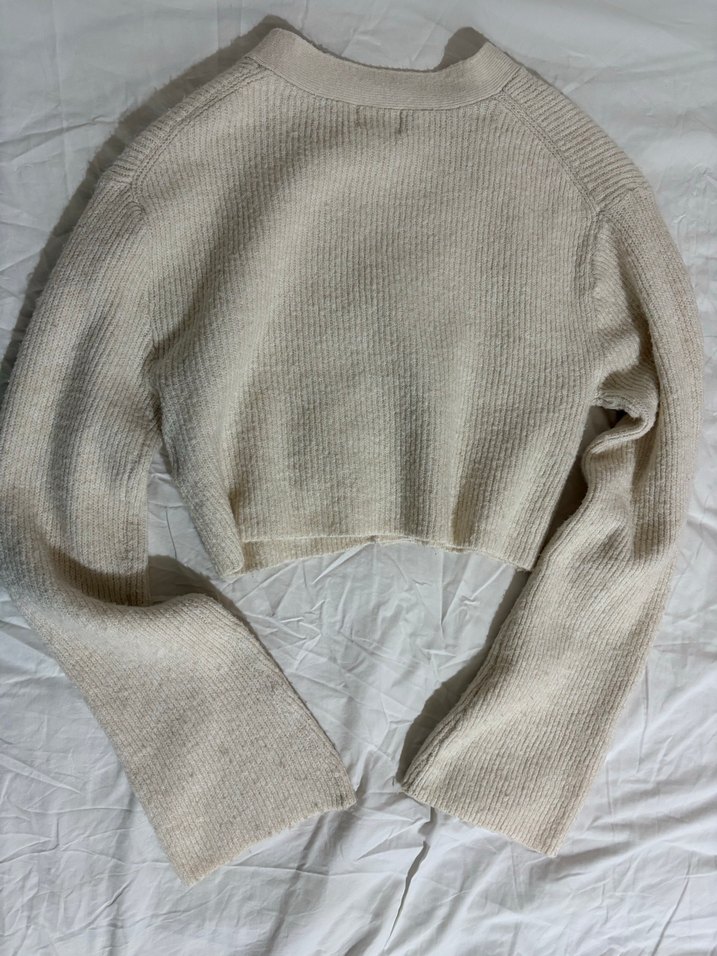 Bej V Yaka Örgü Kadın Hırka - Görsel 2