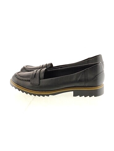 Clarks Klasik Ayakkabı %70 İndirimli.