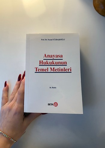 Anayasa Hukukunun Temel Metinleri - Beta