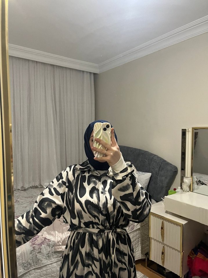 Siyah Zebra Desenli Uzun Salaş Elbise - Görsel 2