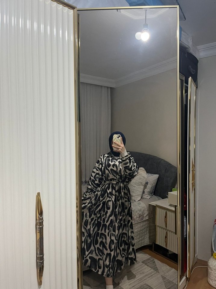 Siyah Zebra Desenli Uzun Kadın Salaş Elbise - Görsel 4