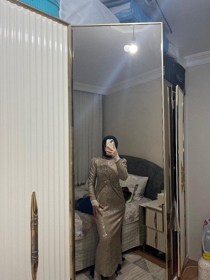 Yılan Desenli Gri Uzun Abiye Elbise - Görsel 2