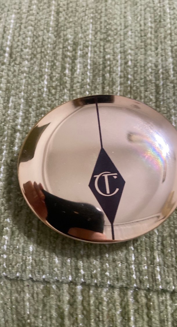 Charlotte Tilbury Seyahat Boyu Matlaştırıcı Pudra - Görsel 3