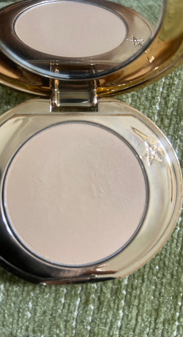 Charlotte Tilbury Seyahat Boyu Matlaştırıcı Pudra - Görsel 4