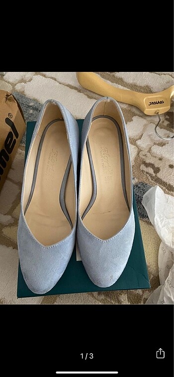 Mavi stiletto