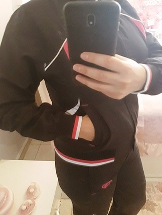 siyah eşofman takimi